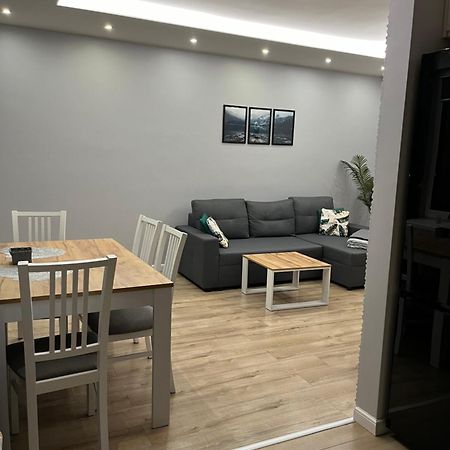 Nowoczesny Apartament Z Przestronna Lazienka Apartamento Stalowa Wola Exterior foto